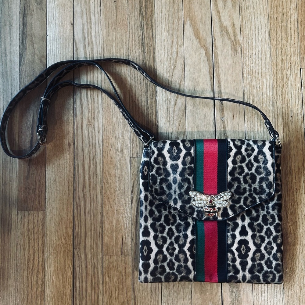 Luxury Bee Crossbody Leopard Striped Bag